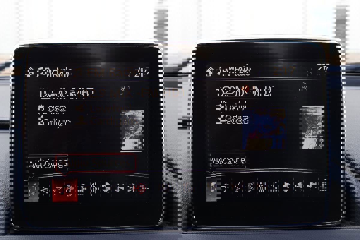 Used 2017 MAZDA MX-5 Miata RF Grand Touring image 30