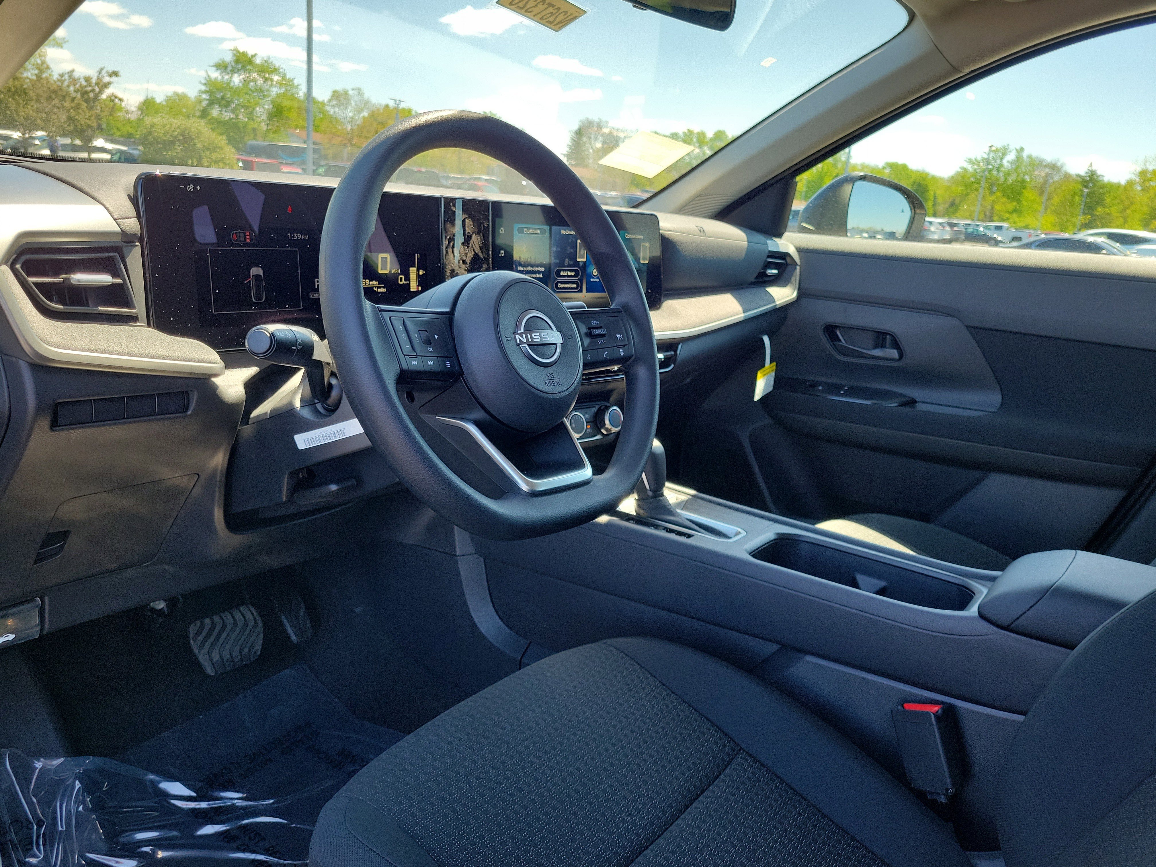 New 2026 Nissan Kicks S w/ Charging Package AWD/4WD image 19