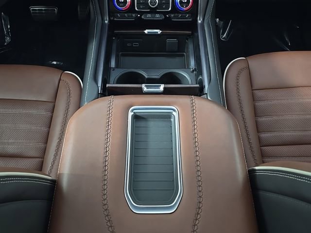 Used 2023 GMC Yukon Denali Ultimate AWD/4WD image 27