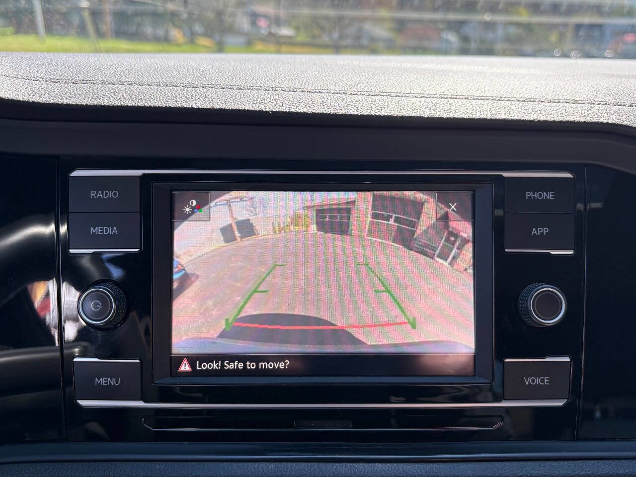 Used 2020 Volkswagen Jetta R-Line image 19