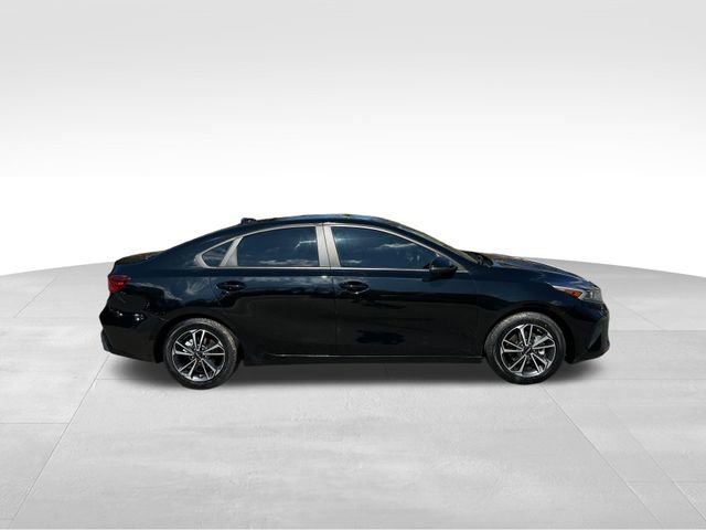 Used 2023 Kia Forte LXS w/ LXS Technology Package image 6