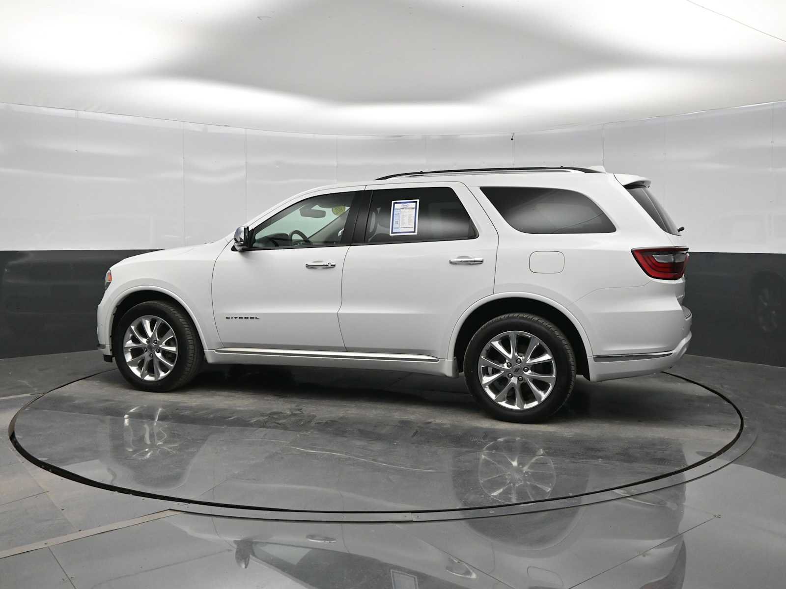 Used 2019 Dodge Durango Citadel AWD/4WD image 5