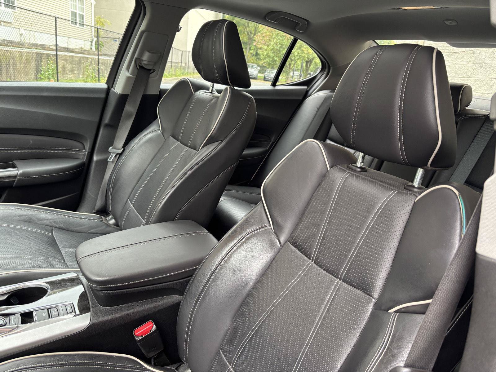 Used 2019 Acura TLX w/ Advance Package AWD/4WD image 10