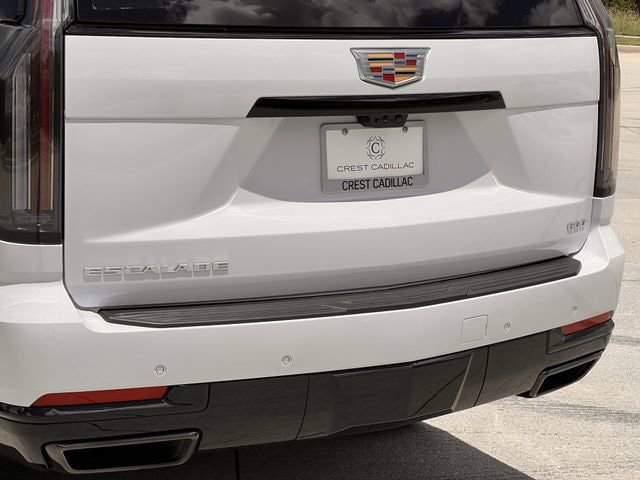 New 2026 Cadillac Escalade Sport w/ Touring Package AWD/4WD image 6