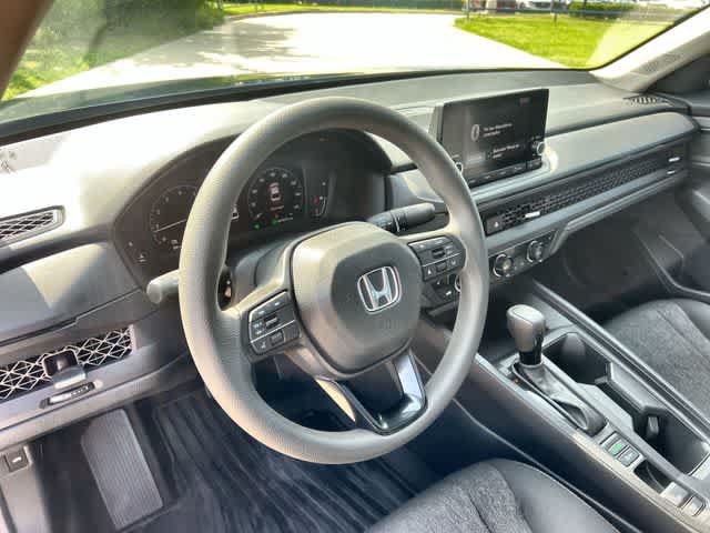 Certified 2025 Honda Accord SE image 15