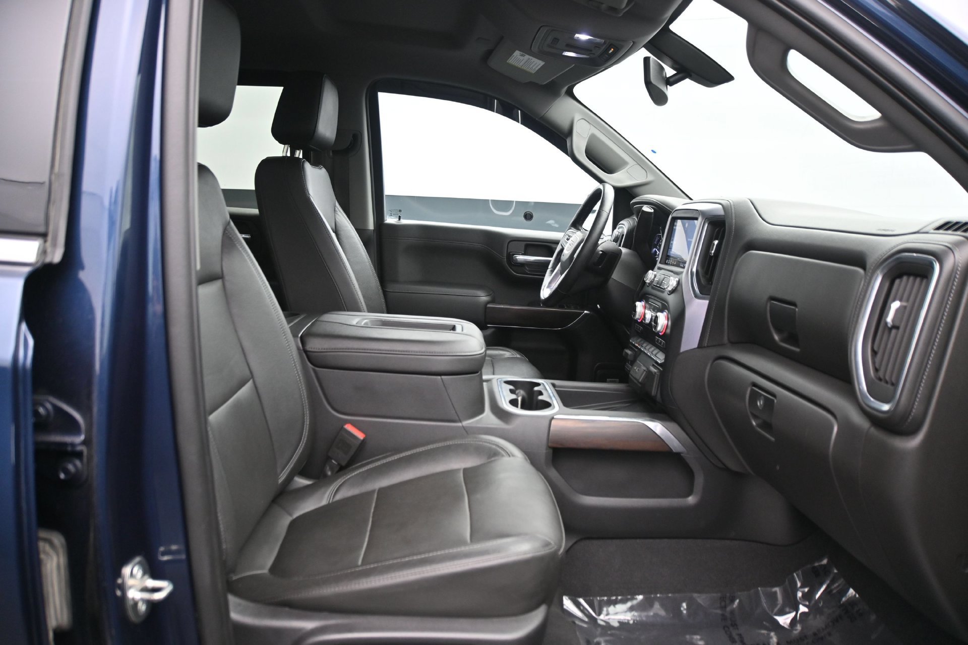 Used 2020 GMC Sierra 1500 SLT w/ SLT Premium Package AWD/4WD image 13