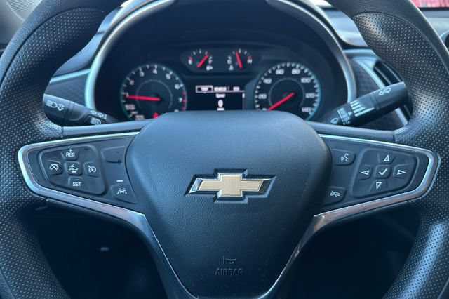 Used 2023 Chevrolet Malibu LT FWD image 25