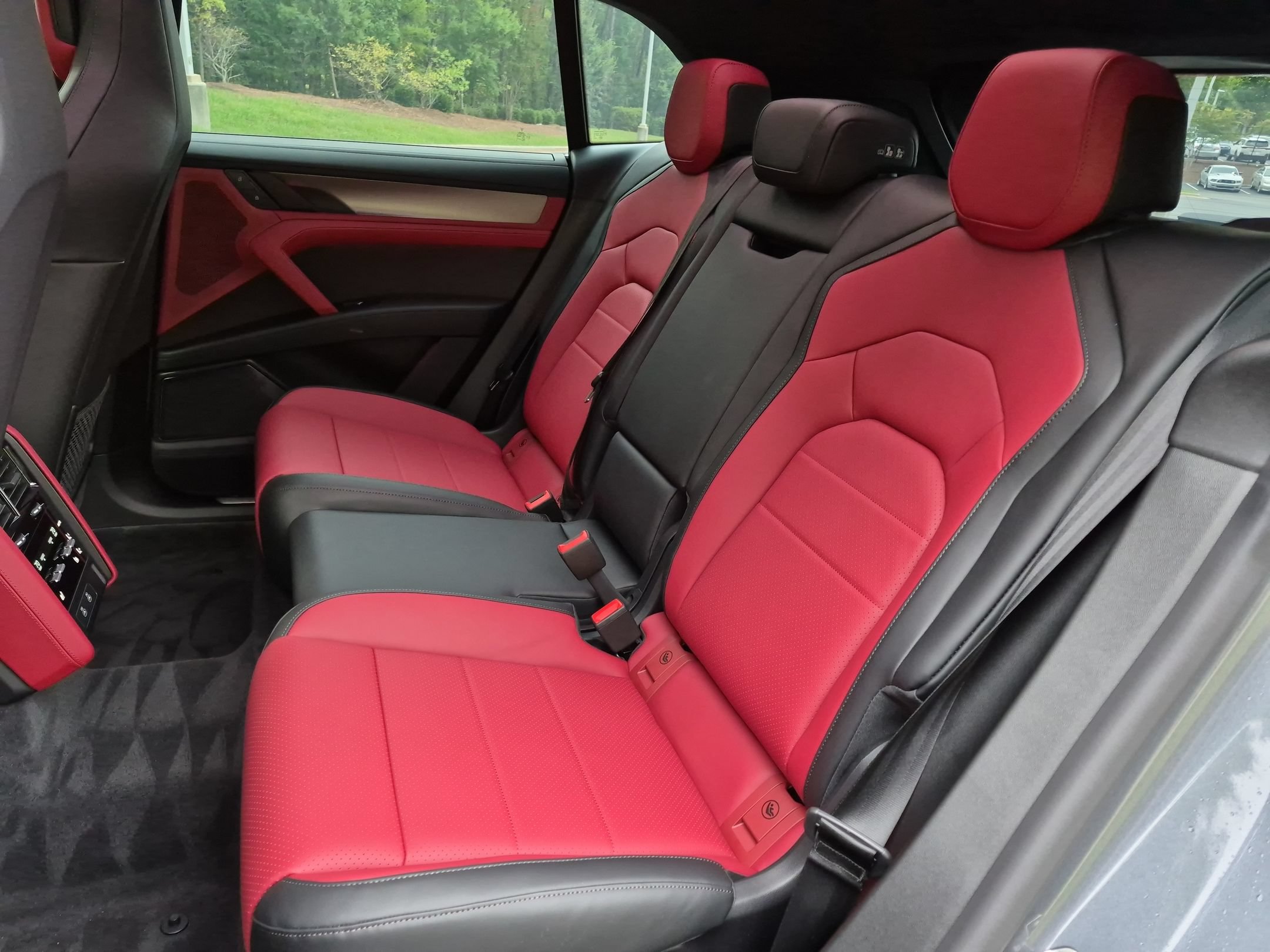 New 2026 Porsche Cayenne S AWD/4WD image 22