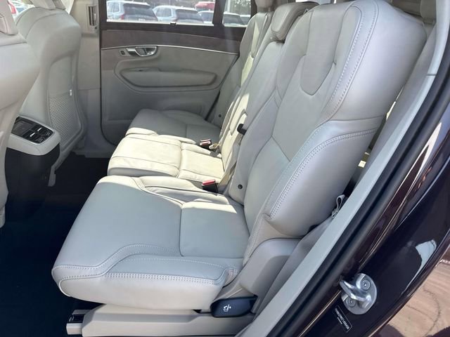 New 2026 Volvo XC90 B6 Ultra image 17