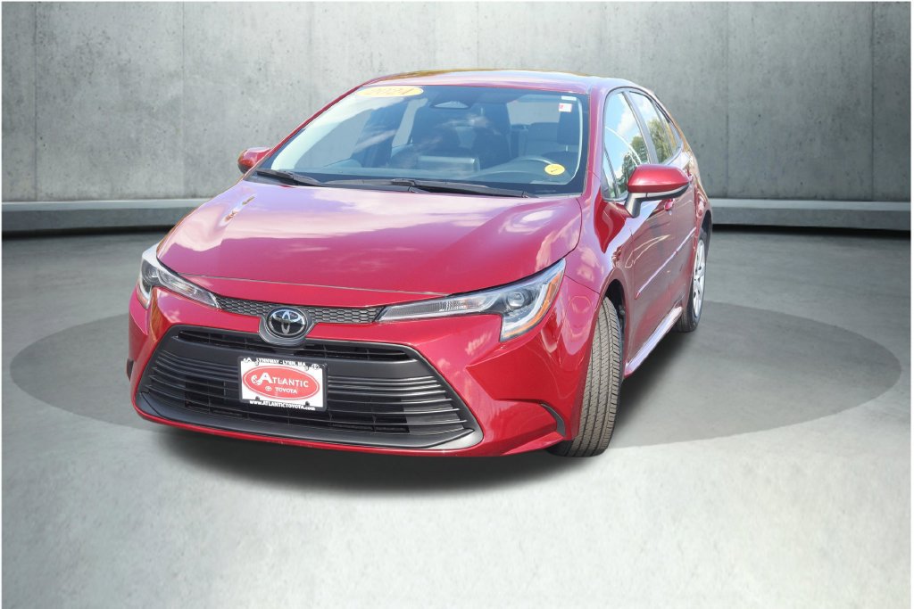 Used 2024 Toyota Corolla LE FWD image 24