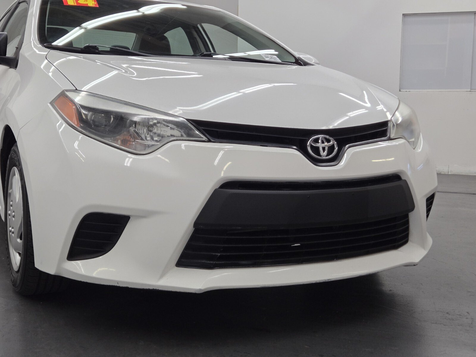 Used 2014 Toyota Corolla L FWD image 5