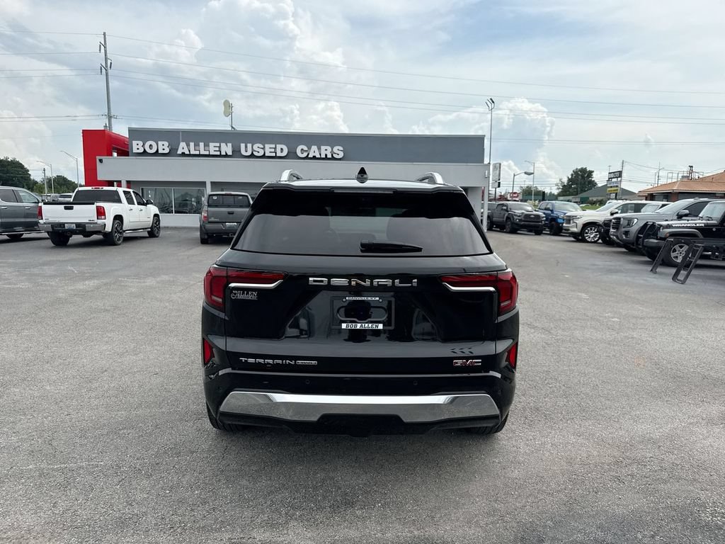 Used 2026 GMC Terrain Denali w/ LPO, Floor Liner Package AWD/4WD image 19