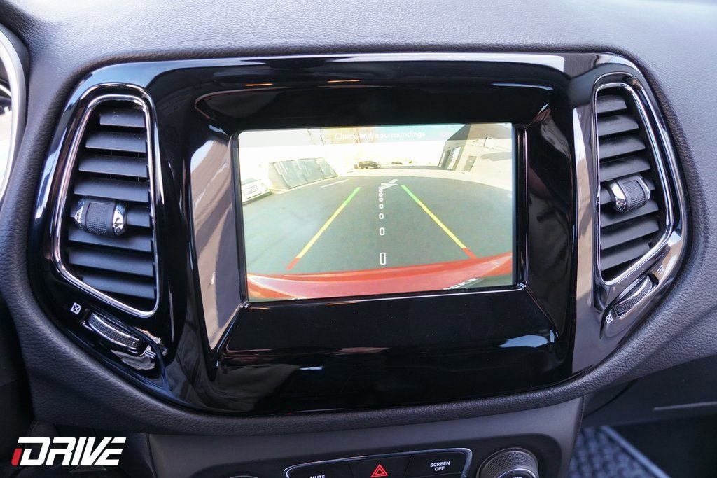 Used 2020 Jeep Compass Latitude image 24