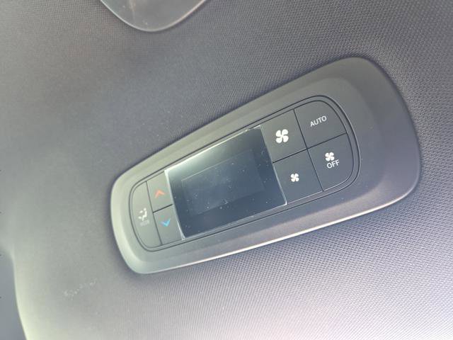 New 2026 Chrysler Pacifica Select w/ S Appearance Package FWD image 33