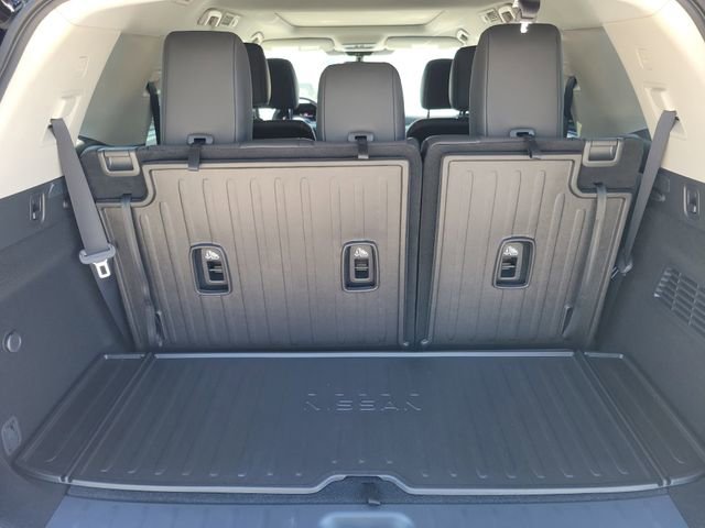 New 2026 Nissan Pathfinder Platinum image 27