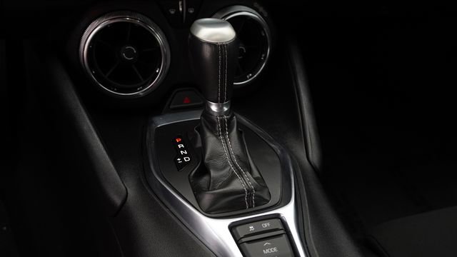 Used 2020 Chevrolet Camaro LT image 20