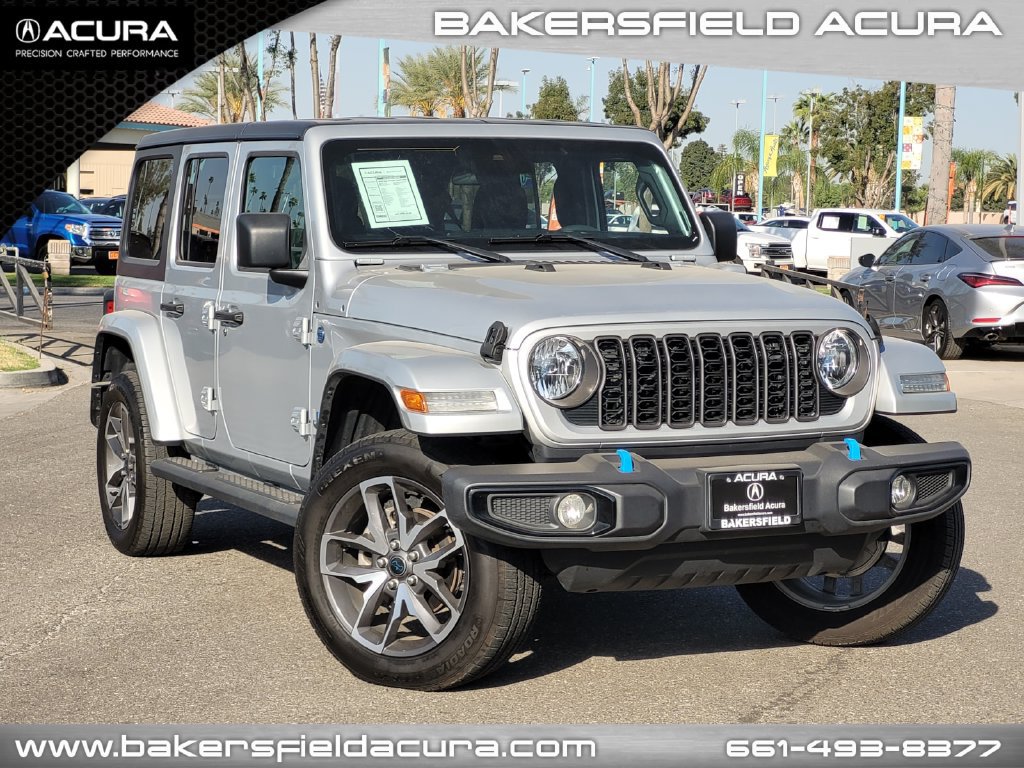 Used 2024 Jeep Wrangler Unlimited w/ Convenience Group AWD/4WD image 1