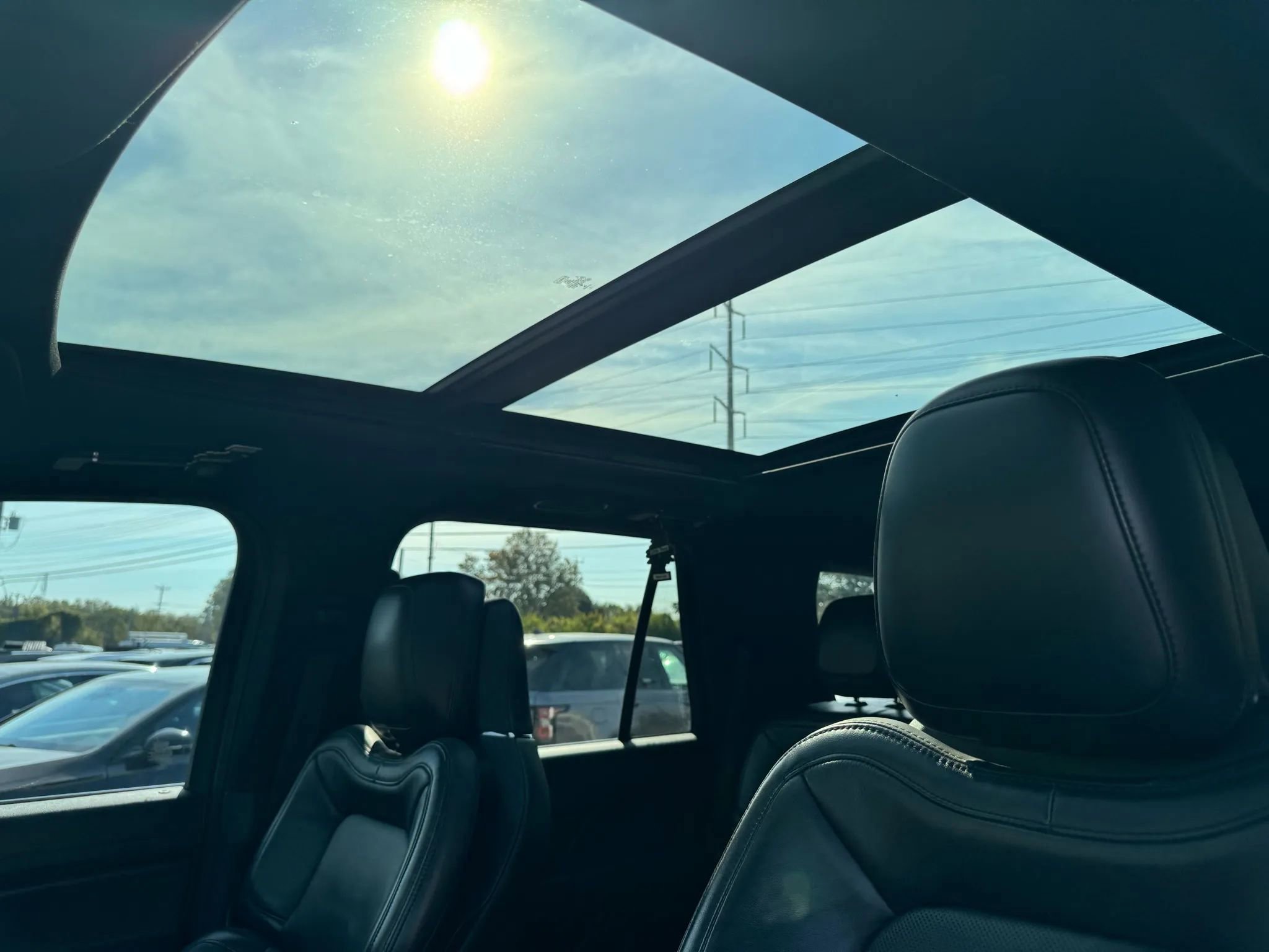 Used 2022 Lincoln Navigator Reserve image 15