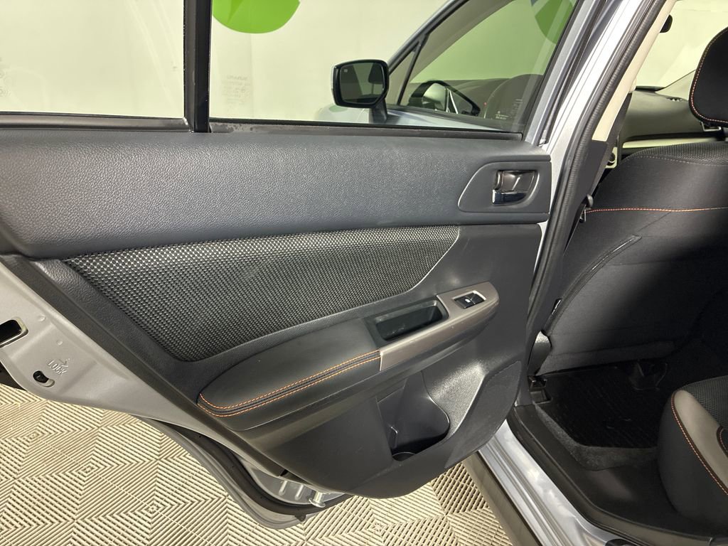 Used 2016 Subaru Crosstrek 2.0i Premium image 24
