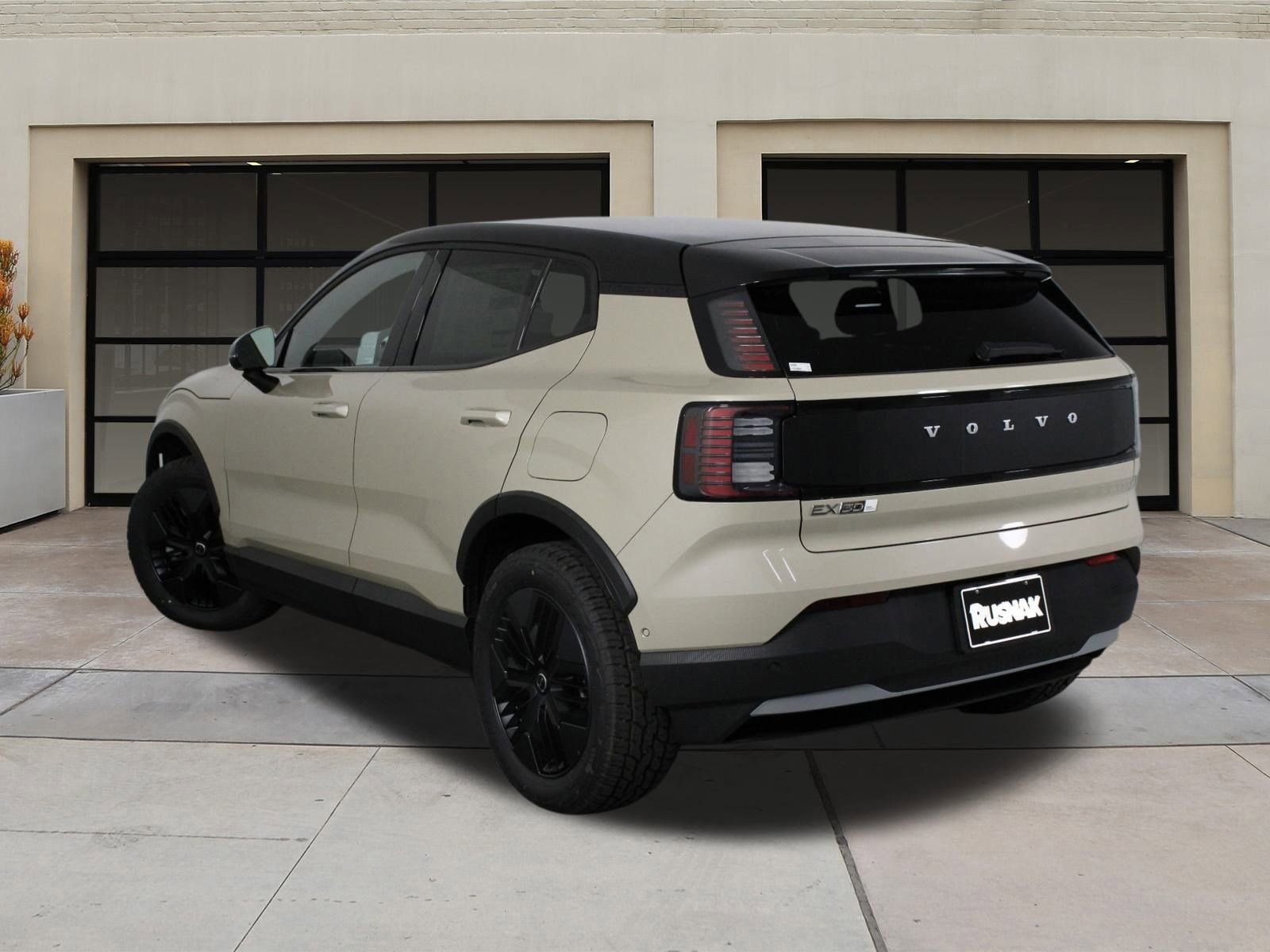 New 2026 Volvo EX30 Cross Country Ultra w/ Protection Package Premier image 3