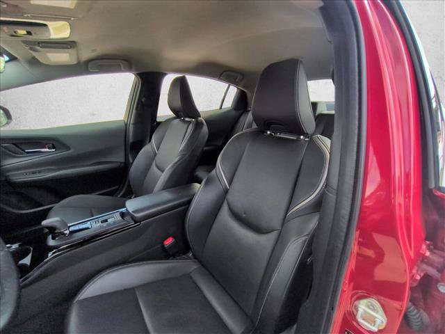 Used 2024 Toyota Prius XLE FWD image 13