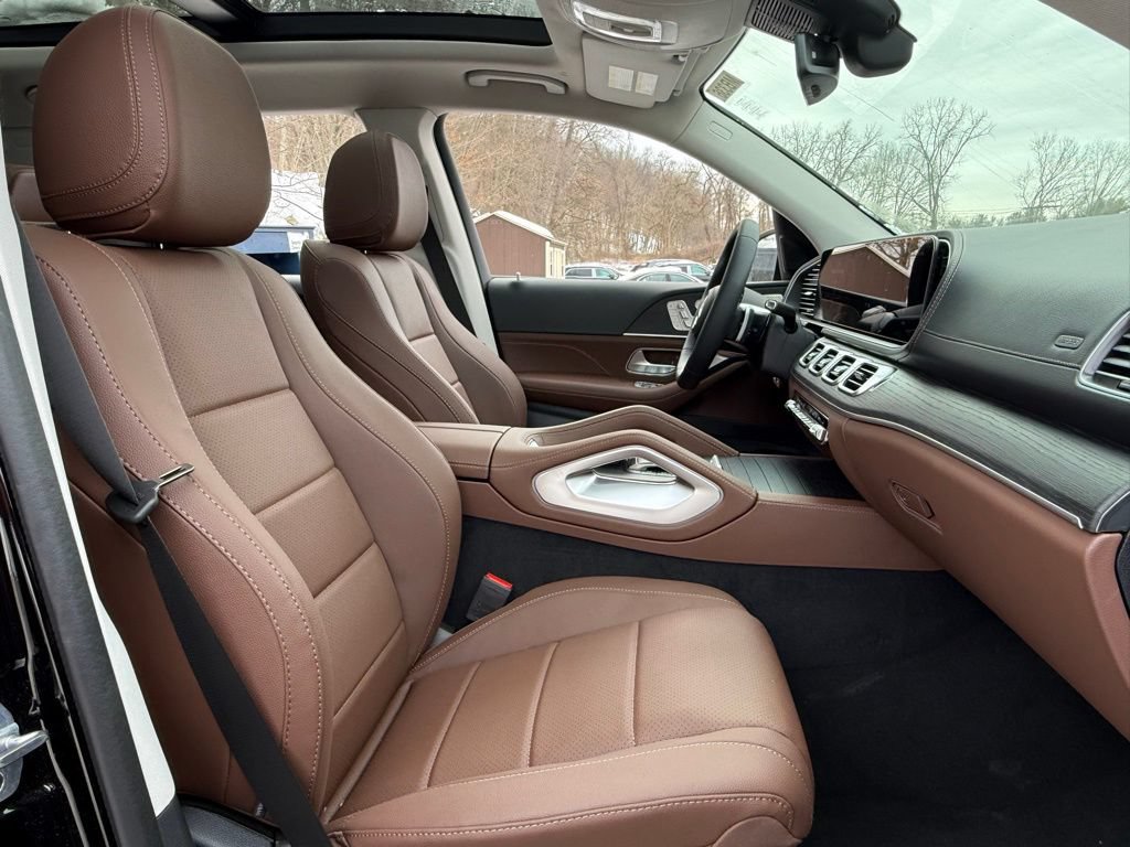 New 2025 Mercedes-Benz GLS 450 4MATIC image 23