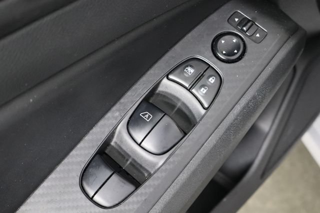 Used 2024 Nissan Altima 2.5 S FWD image 19