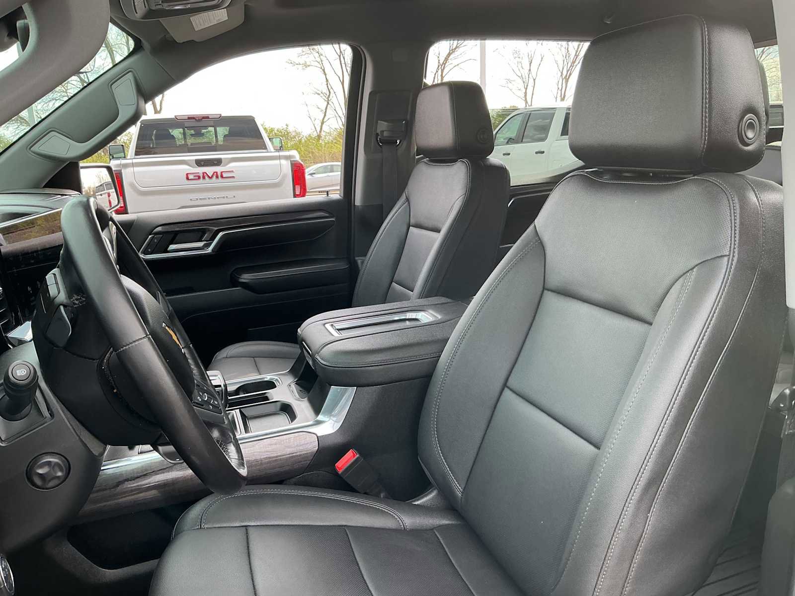 Used 2022 Chevrolet Silverado 1500 LTZ w/ Technology Package image 20