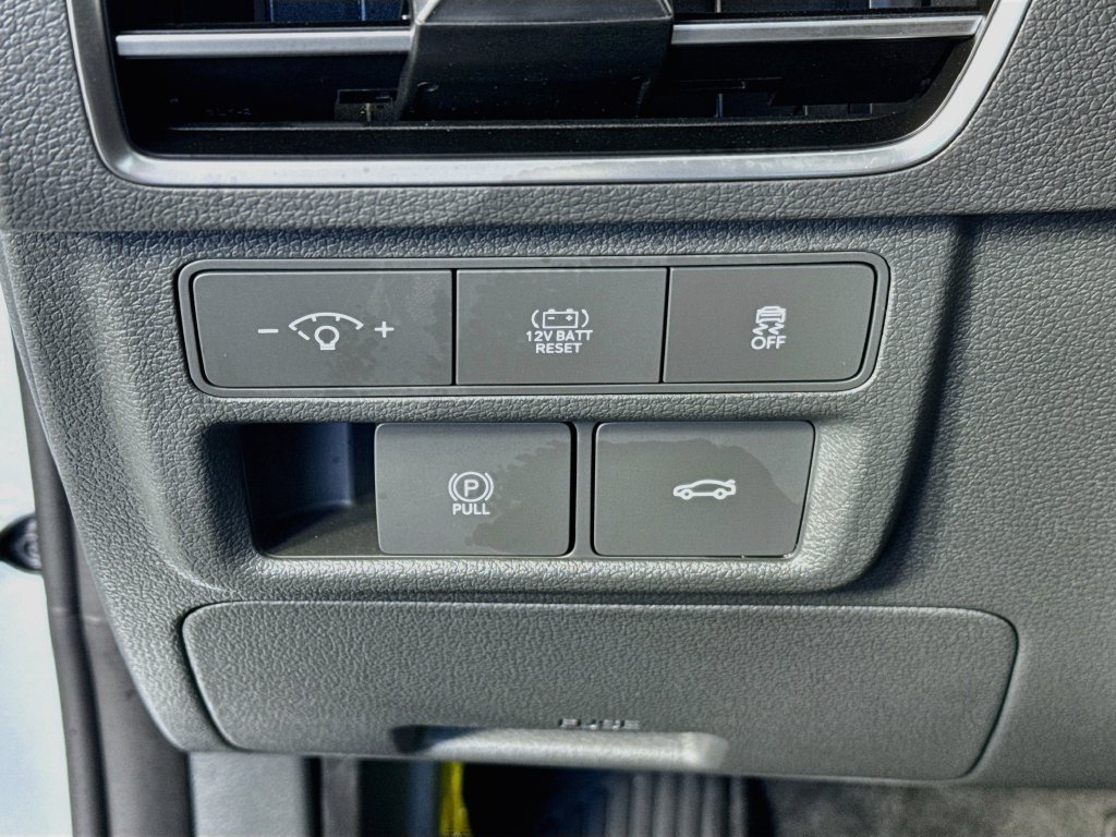 Used 2026 Hyundai Sonata Blue FWD image 10