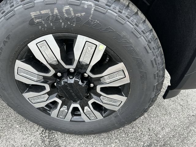 New 2026 GMC Sierra 3500 Denali w/ Denali Reserve Package AWD/4WD image 21