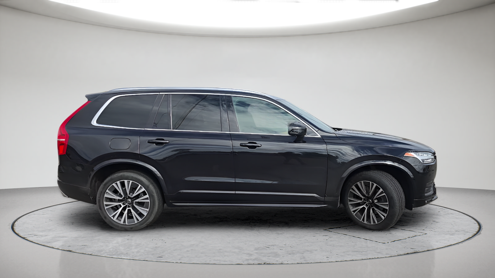 Used 2021 Volvo XC90 T6 Momentum w/ Climate Package AWD/4WD image 5