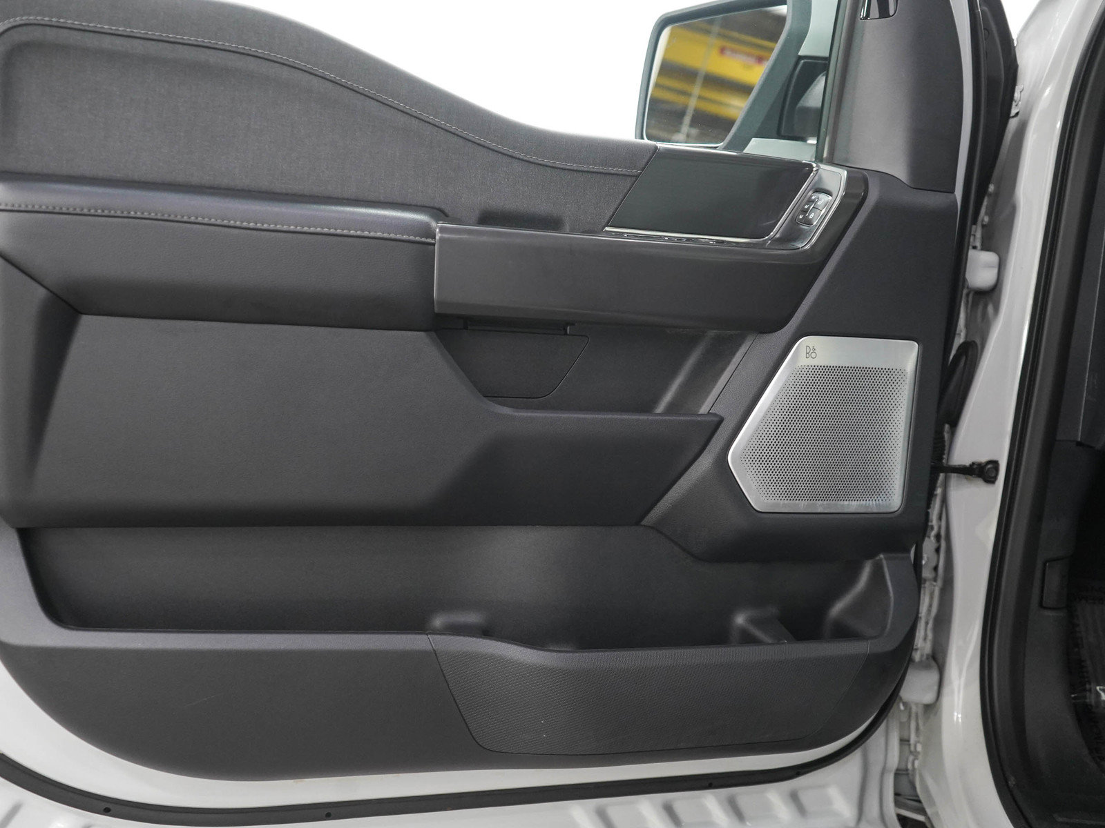 Used 2024 Ford F150 Lariat w/ Equipment Group 502A High AWD/4WD image 16
