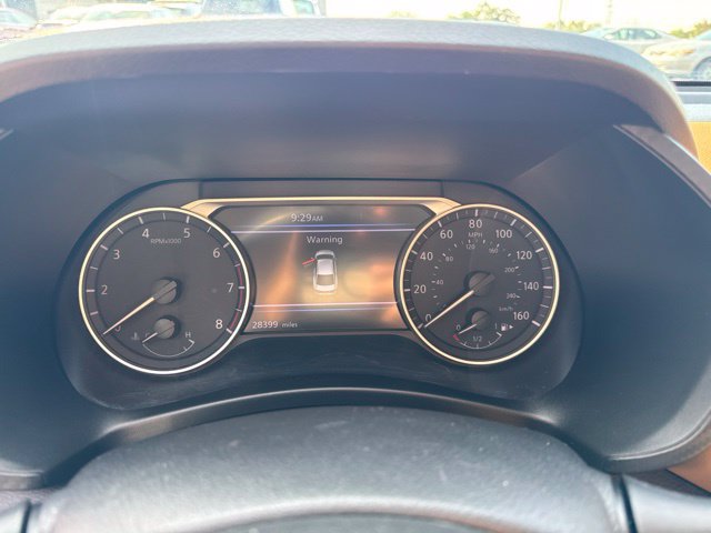 Used 2023 Nissan Sentra SV w/ SV Premium Package FWD image 17