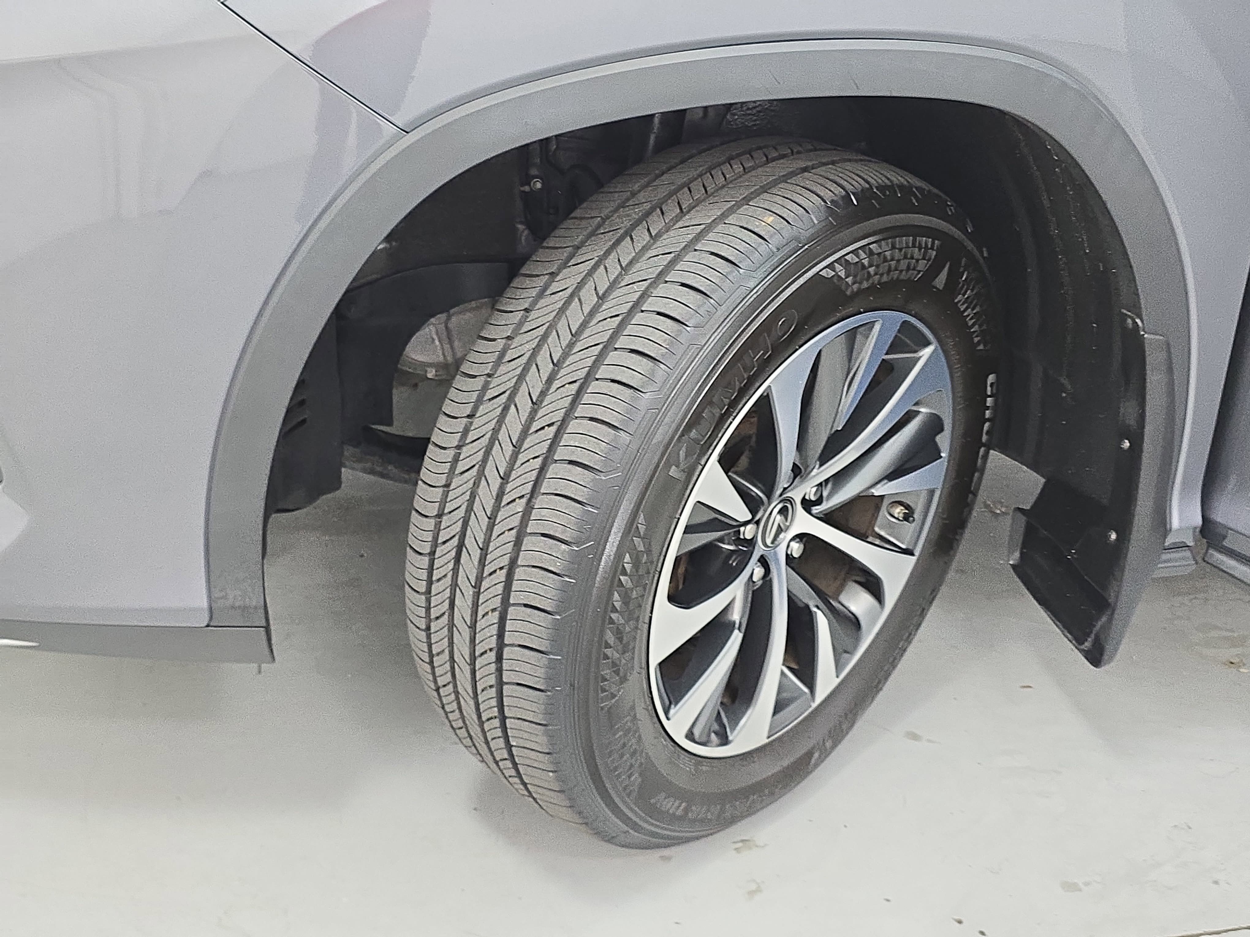 Used 2020 Lexus RX 350 AWD w/ Premium Package image 32
