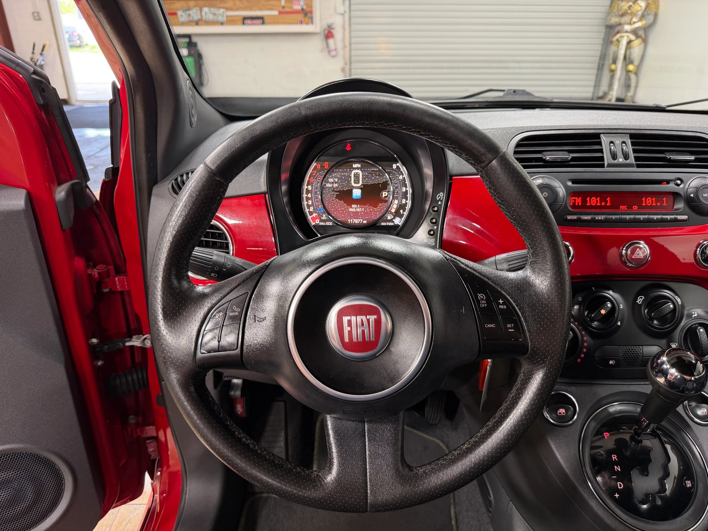 Used 2015 FIAT 500 Sport image 21