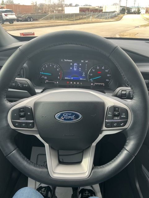 Used 2023 Ford Explorer XLT w/ Equipment Group 202A image 24