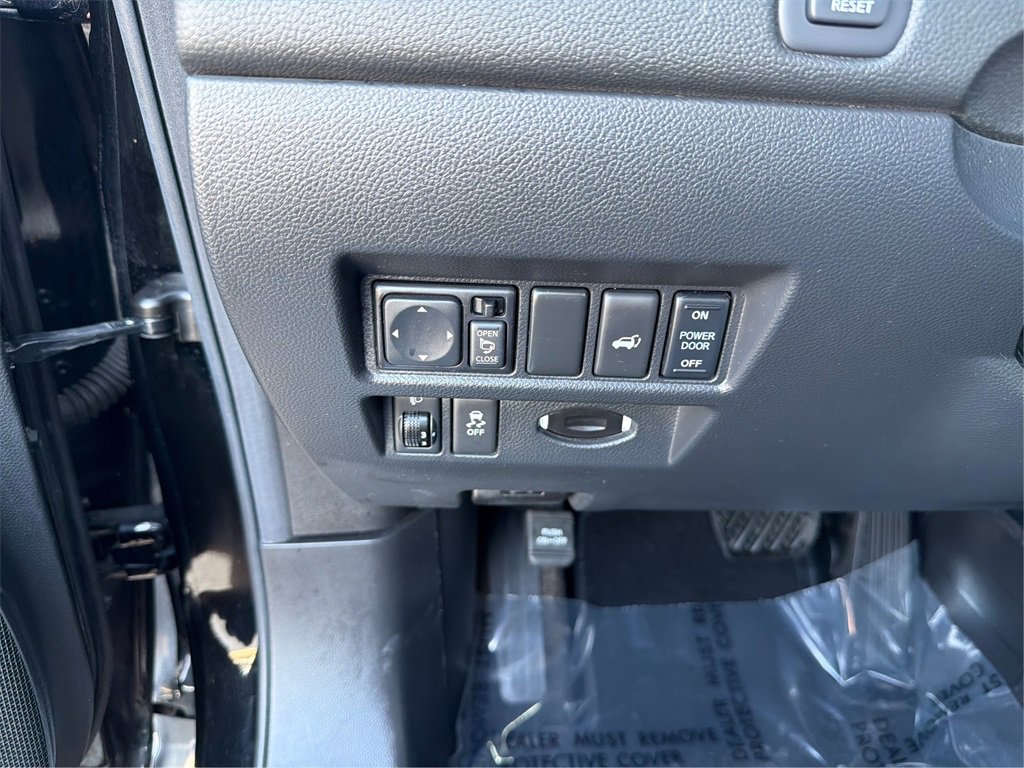 Used 2017 INFINITI QX70 AWD image 19