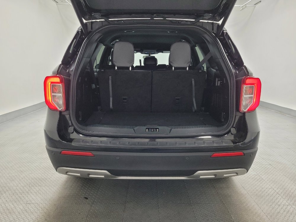 Used 2020 Ford Explorer XLT w/ Equipment Group 202A image 29