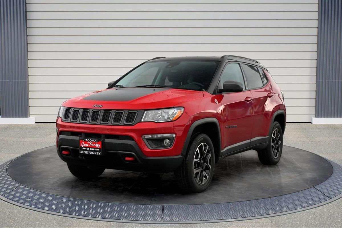 Used 2021 Jeep Compass Trailhawk image 3