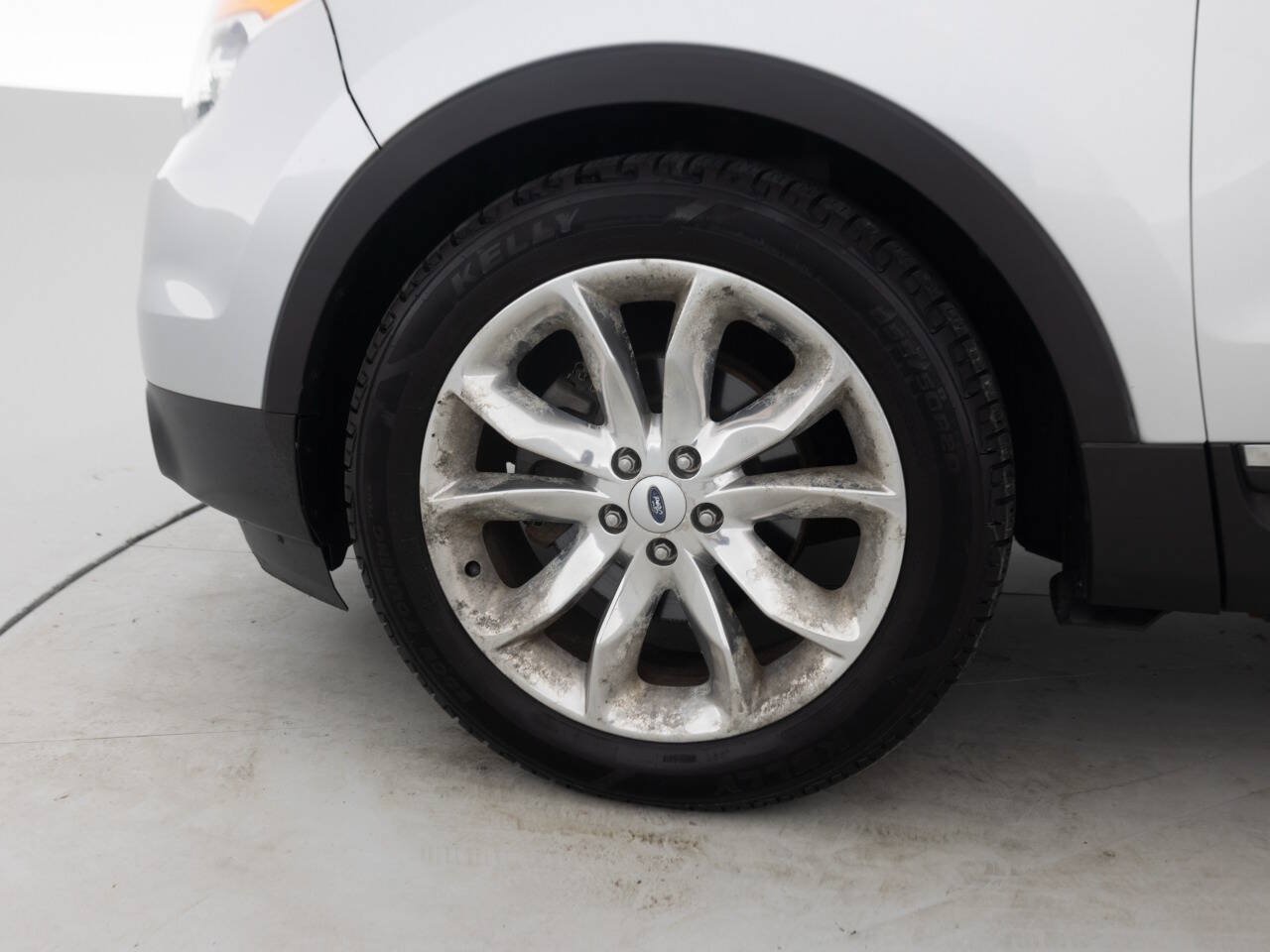 Used 2013 Ford Explorer XLT AWD/4WD image 18