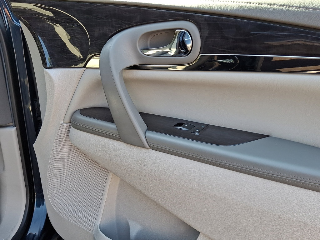 Used 2017 Buick Enclave Convenience FWD image 8