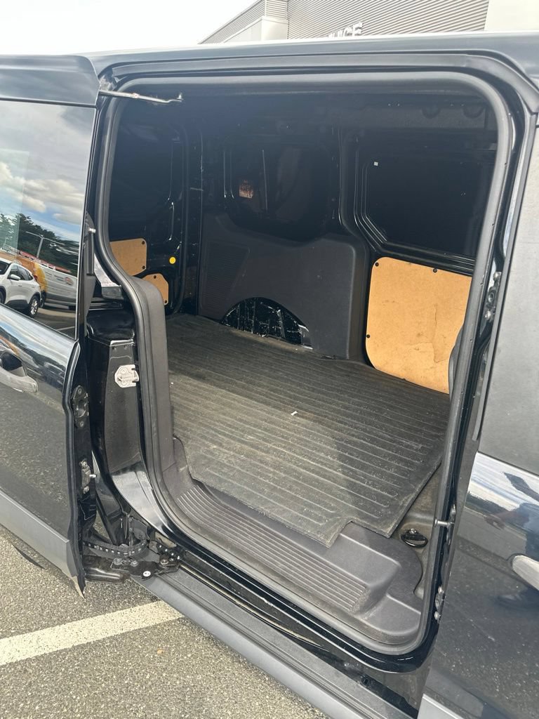 Used 2016 Ford Transit Connect XLT FWD image 6