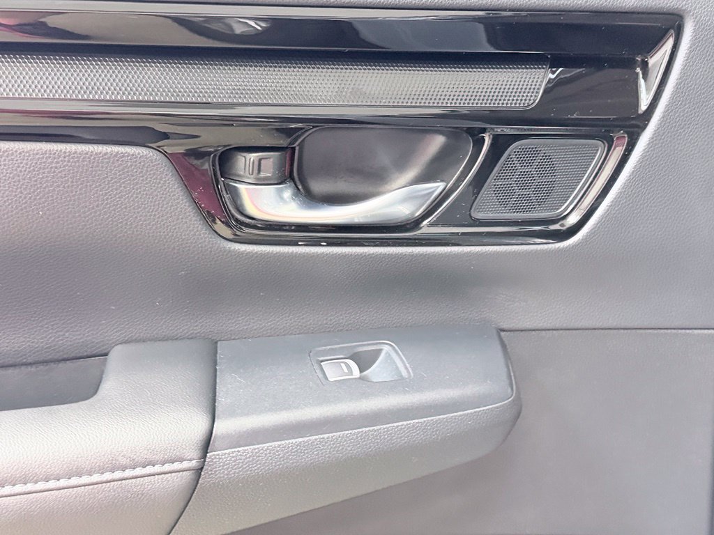 Used 2025 Honda CR-V EX-L image 18