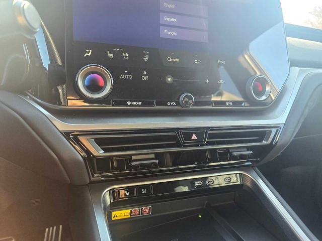 Certified 2025 Lexus TX 500h AWD w/ Technology Package image 31