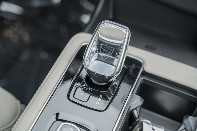 New 2026 Volvo XC90 T8 Plus w/ Protection Package Premier AWD/4WD image 24