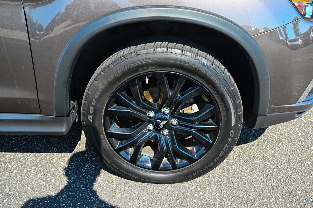 Used 2018 Mitsubishi Outlander Sport LE FWD image 15