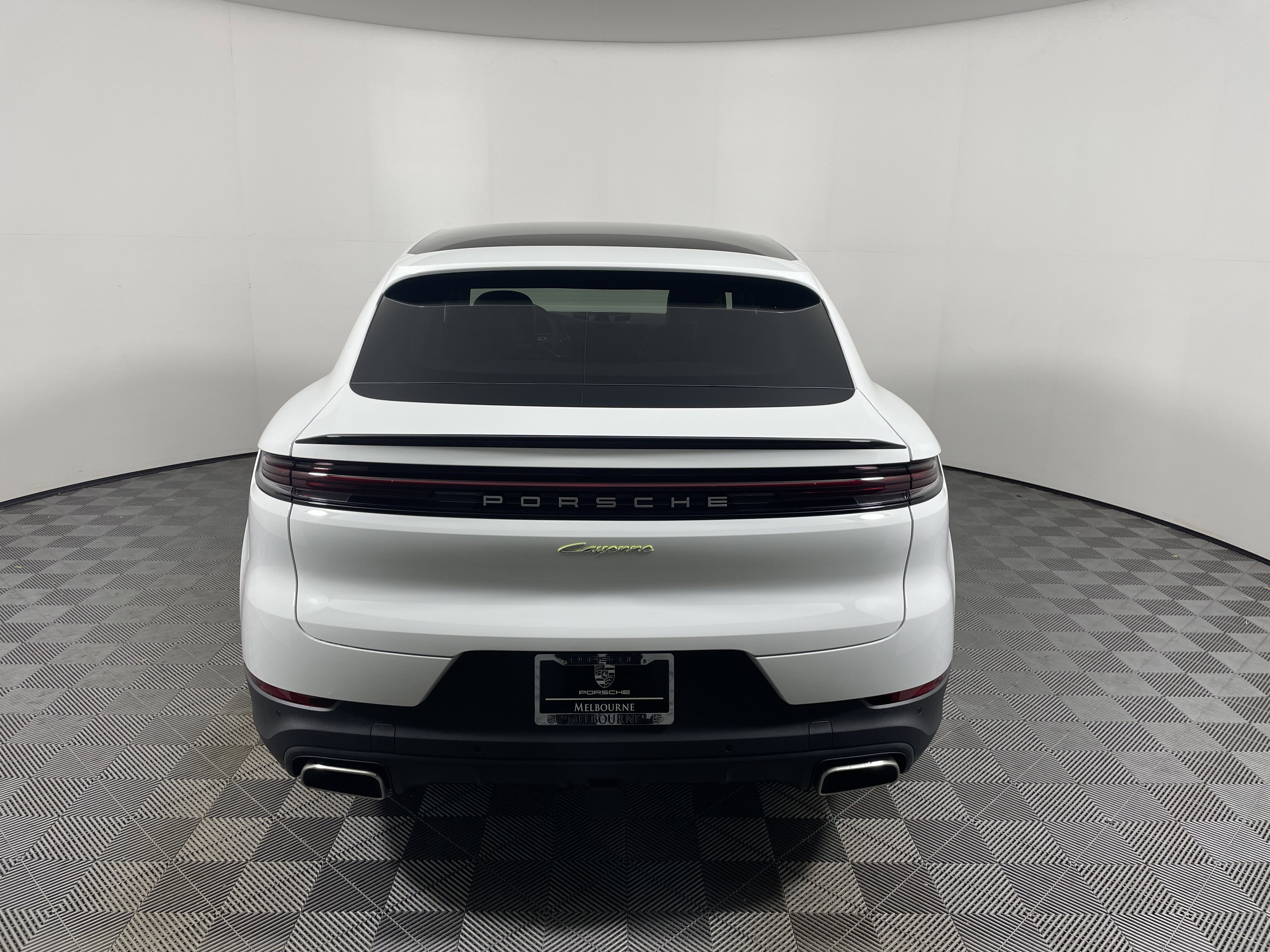 New 2026 Porsche Cayenne E-Hybrid image 3