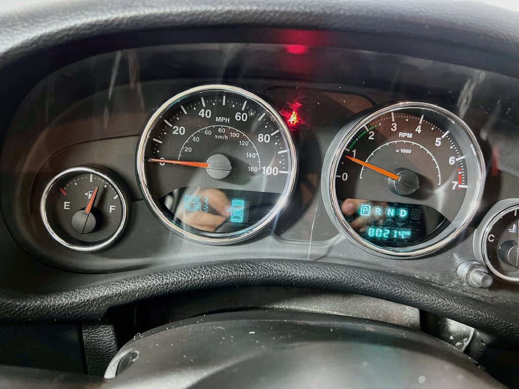 Used 2017 Jeep Wrangler Sport AWD/4WD image 18