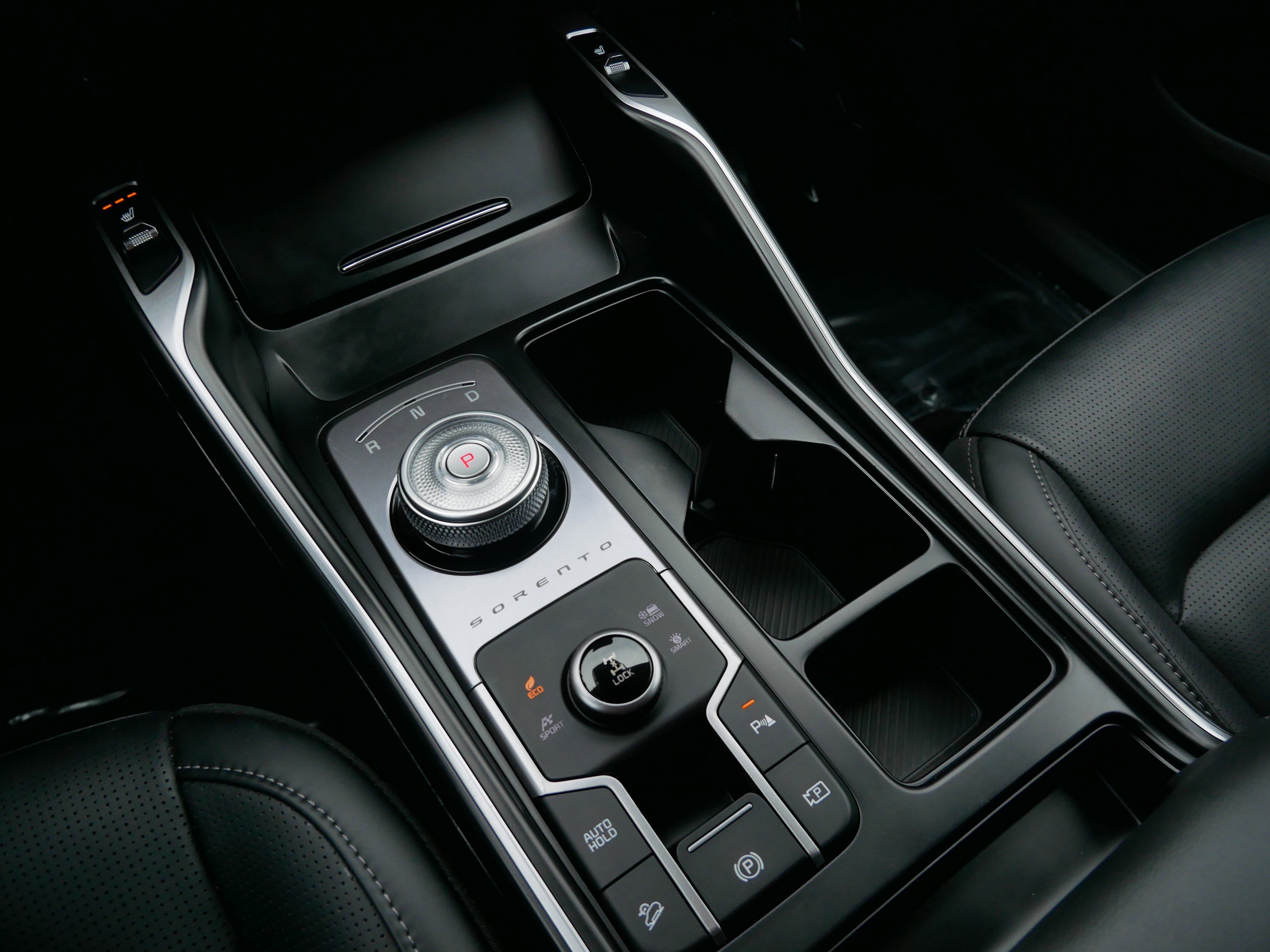 Used 2025 Kia Sorento EX image 24