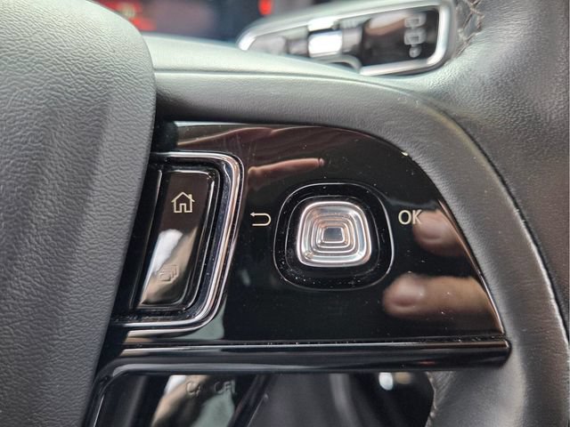 Used 2024 Lincoln Corsair Reserve FWD image 32